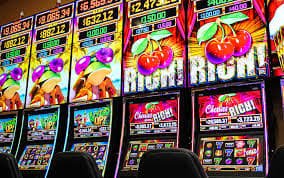 mekdi88 Pengalaman Live Casino yang Interaktif dan Real-Time